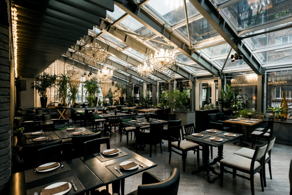 Leveraging Technology to Enhance Restaurant Operations